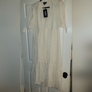 Womens boutique dress with tags